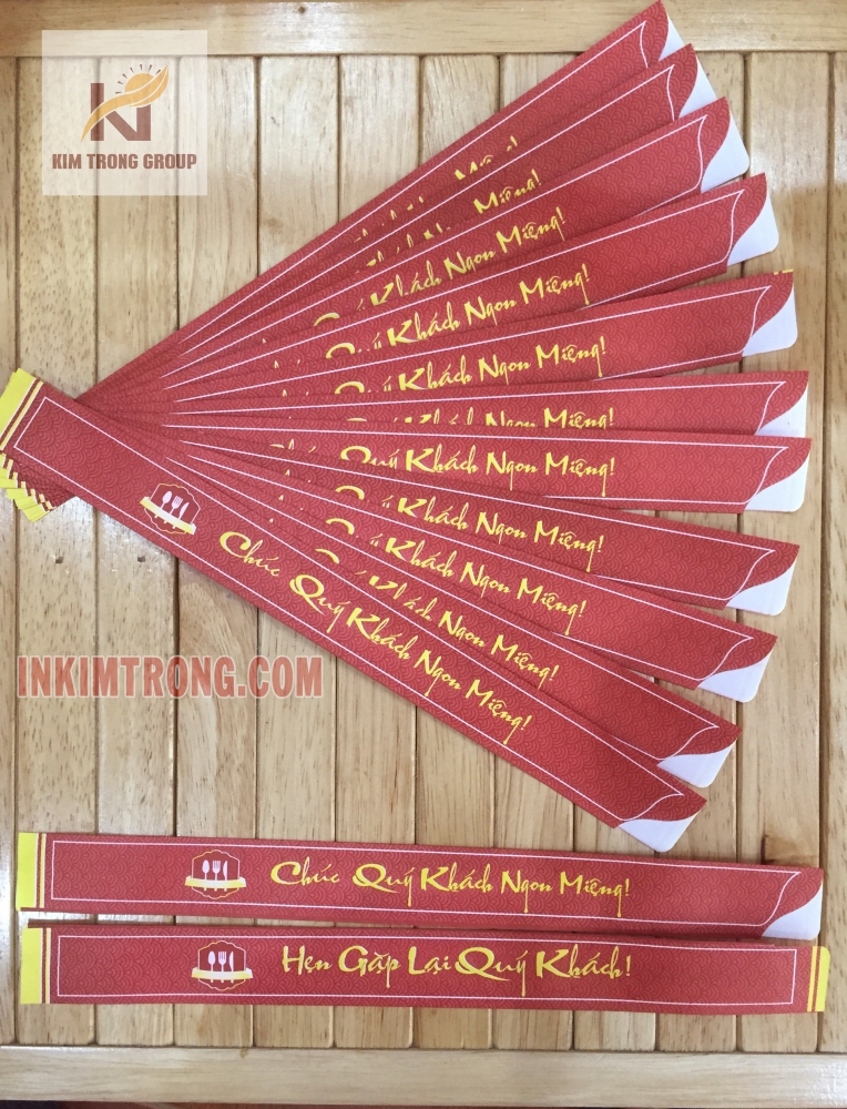 Bao đũa có sẵn màu đỏ - chữ vàng